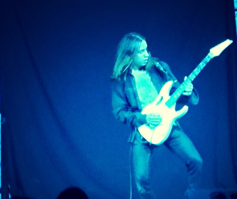 2d0019_29316f71fbfc43d3b57e30ae5e127711-mv2