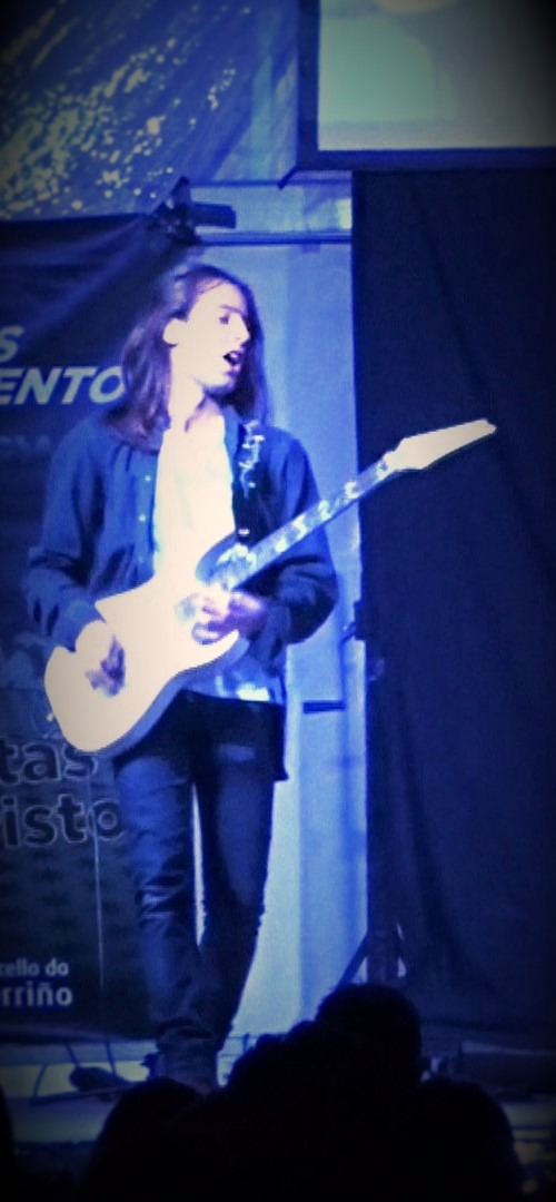 2d0019_a5bdf742bb344f8aa39f2de853eeed48-mv2