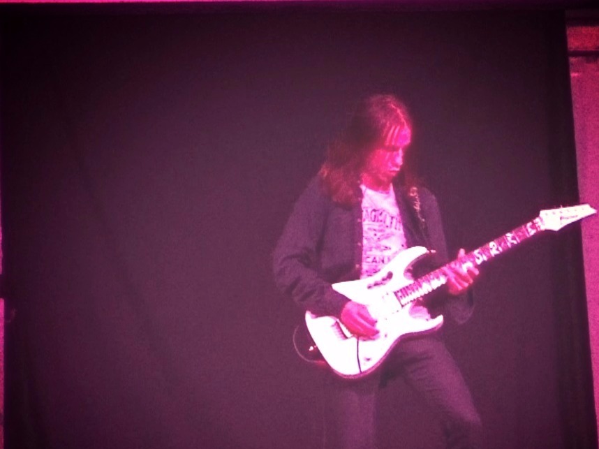 2d0019_b7d5e061c36d44a4bfe629dbde4296a2-mv2