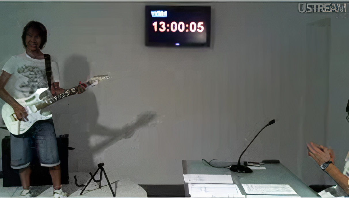 2012-08-31 23-22-42_auto_x2